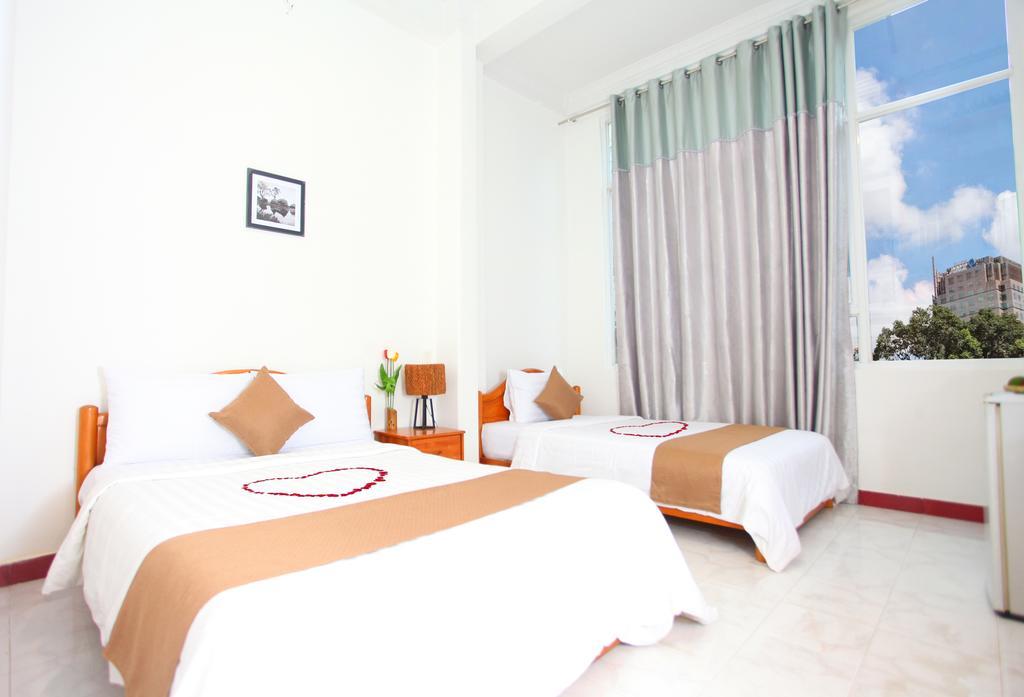 Le Petit Sai Gon Hotel Bandar Ho Chi Minh Luaran gambar